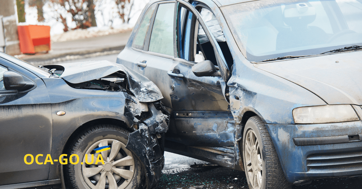 Столкновение двух автомобилей в ДТП